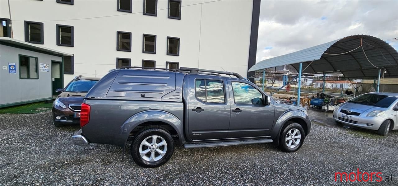 2013' Nissan Navara photo #3