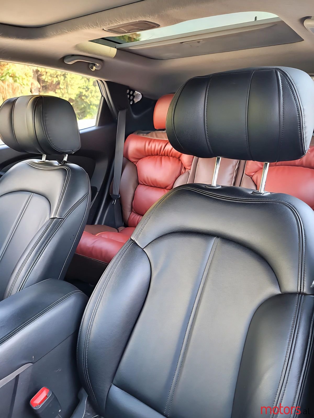 2009' Hyundai Tucson photo #6