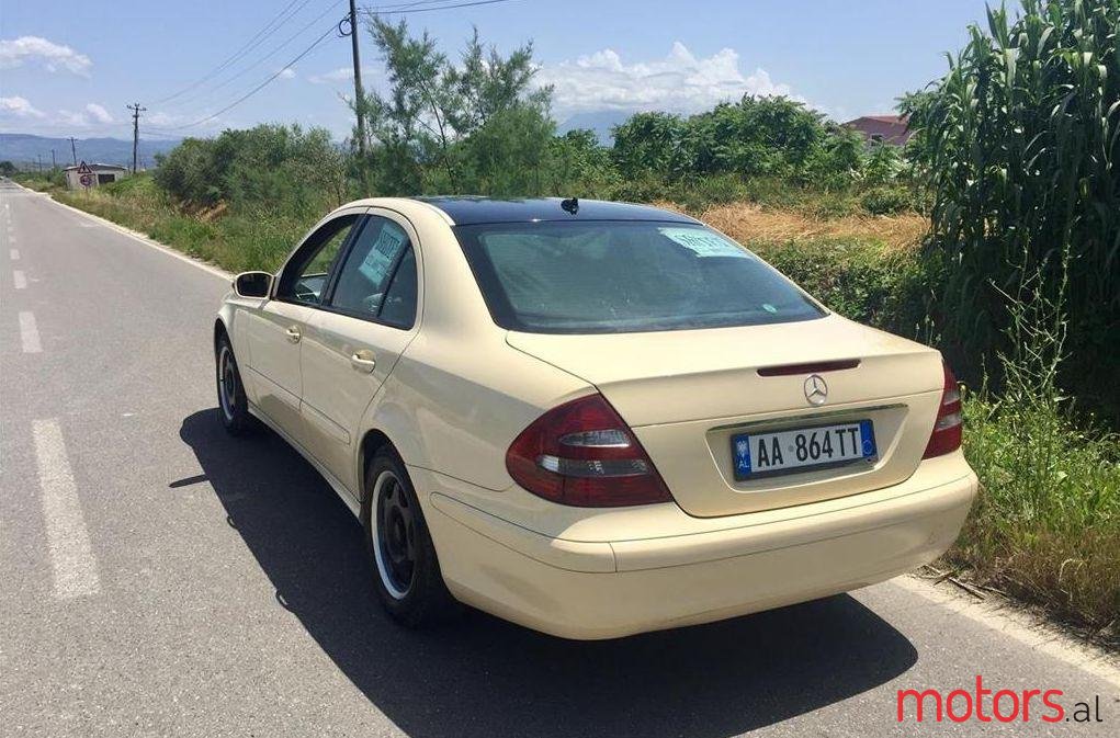 2006' Mercedes-Benz E 200 photo #1
