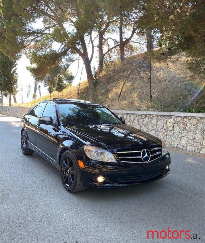 2008' Mercedes-Benz C 300 photo #1
