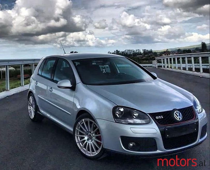 2006' Volkswagen Golf photo #1