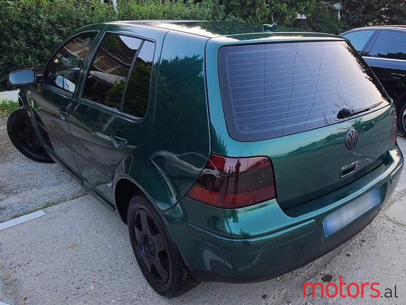 1999' Volkswagen Golf photo #2