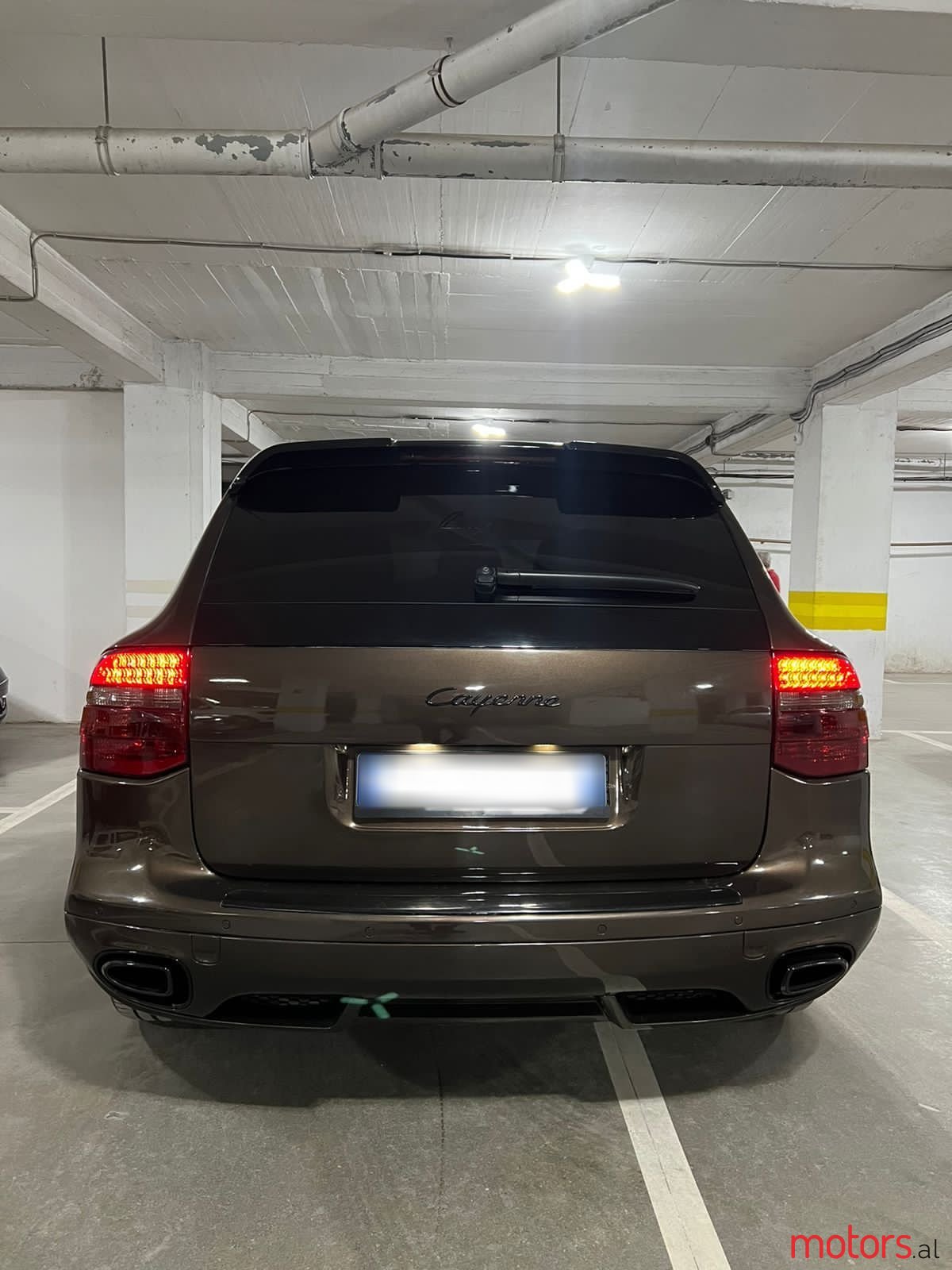 2009' Porsche Cayenne photo #6