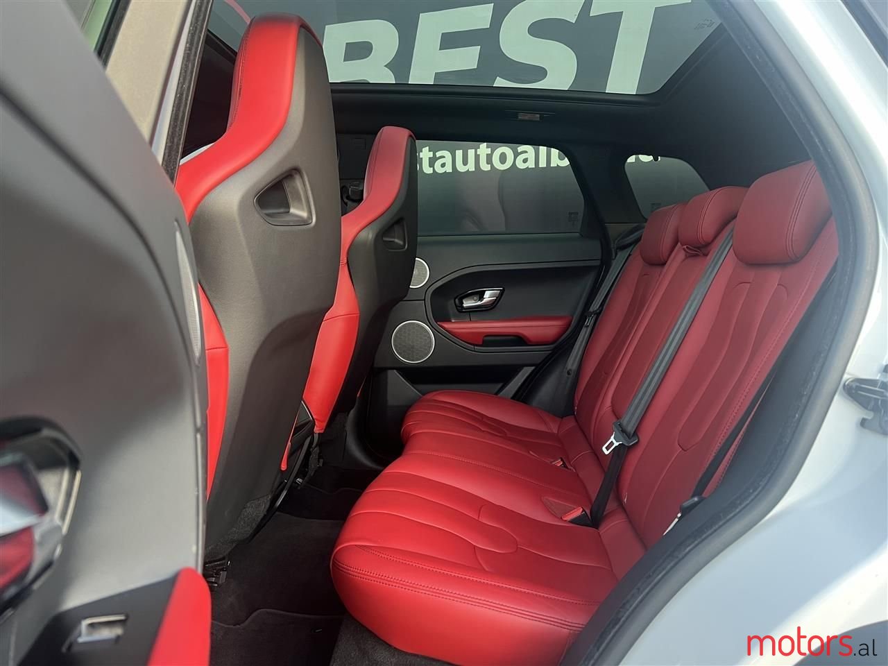 2013' Land Rover Range Rover Evoque photo #3