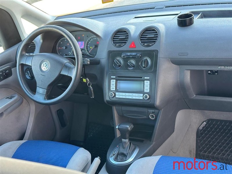 2007' Volkswagen Caddy photo #3