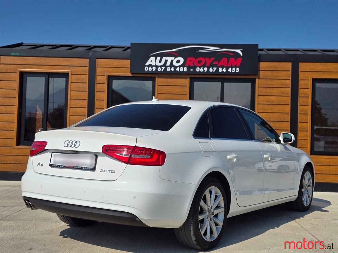 2014' Audi A4 photo #3