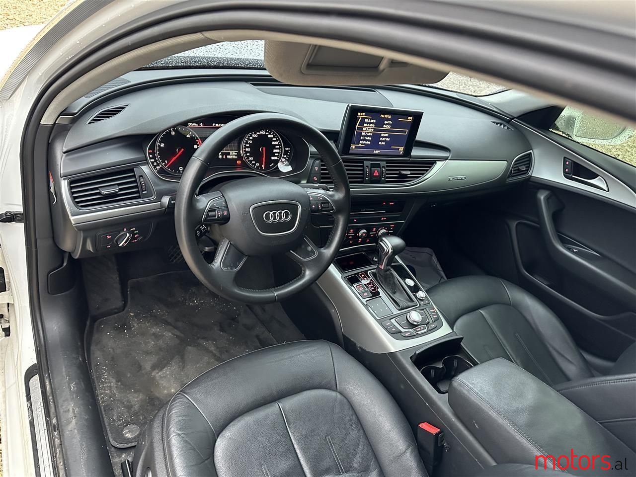 2012' Audi A6 photo #2