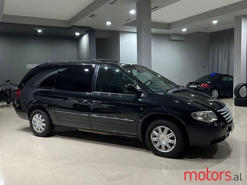 2007' Chrysler Grand Voyager photo #6