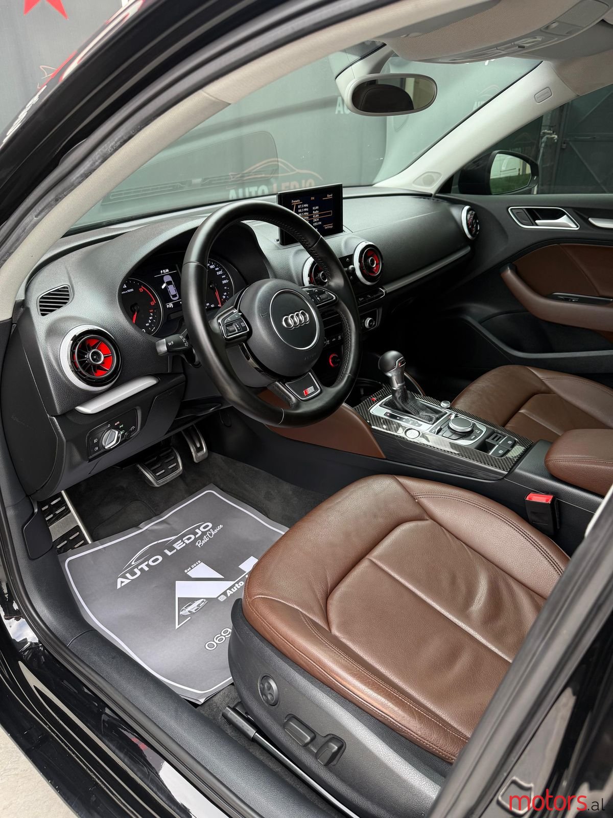 2015' Audi A3 photo #2