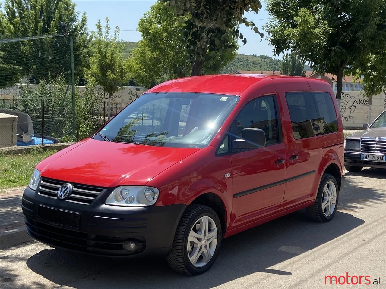 2006' Volkswagen Caddy photo #4