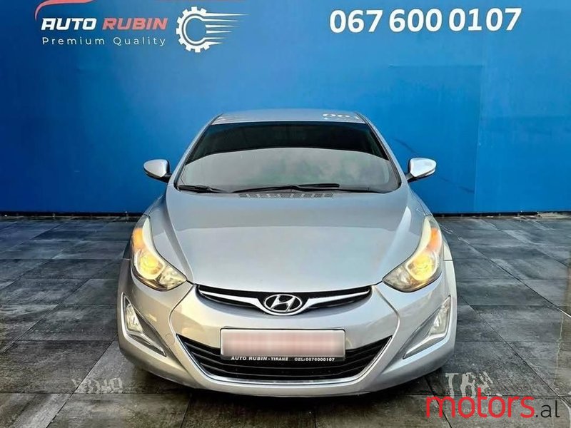 2013' Hyundai Avante photo #2