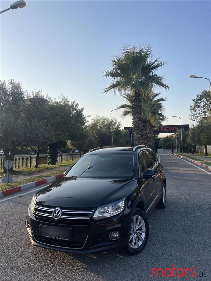 2014' Volkswagen Tiguan photo #4