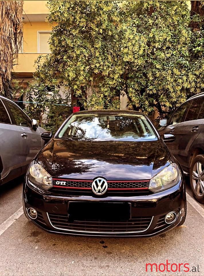 2009' Volkswagen Golf photo #3