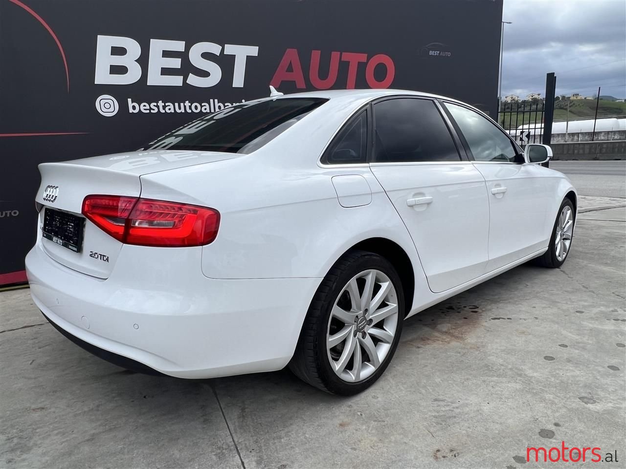 2013' Audi A4 photo #5