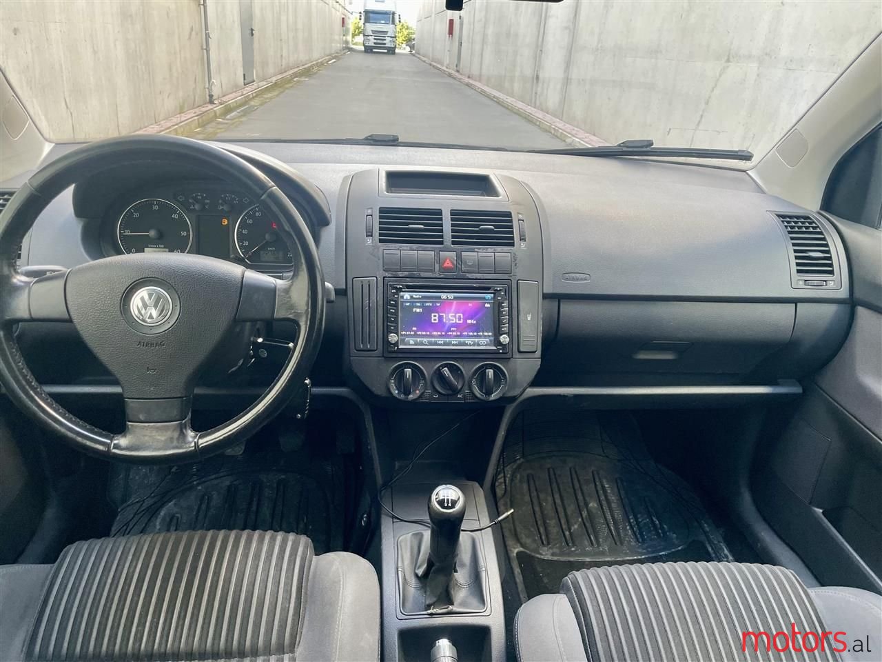 2007' Volkswagen Polo photo #1