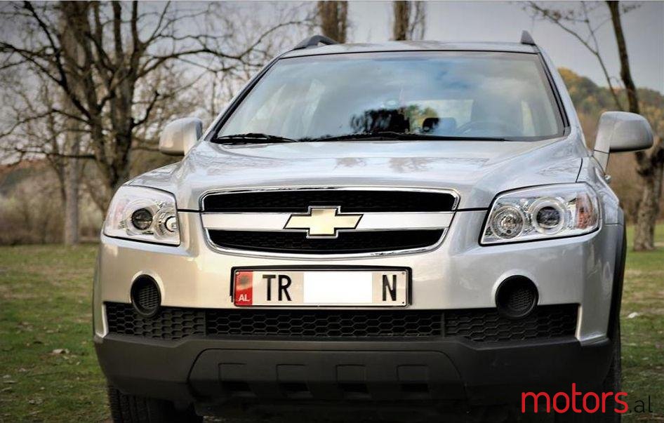 2007' Chevrolet Captiva photo #3