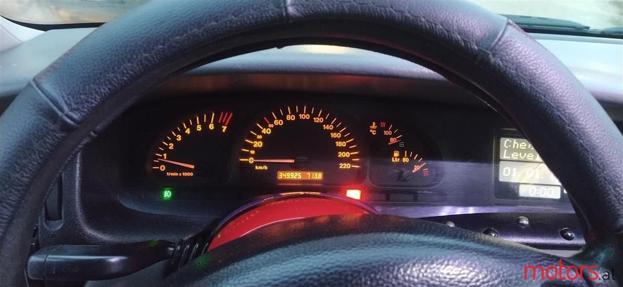 1999' Opel Vectra photo #1