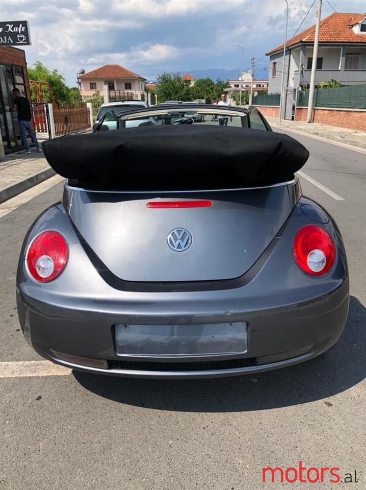 2007' Volkswagen Beetle photo #4