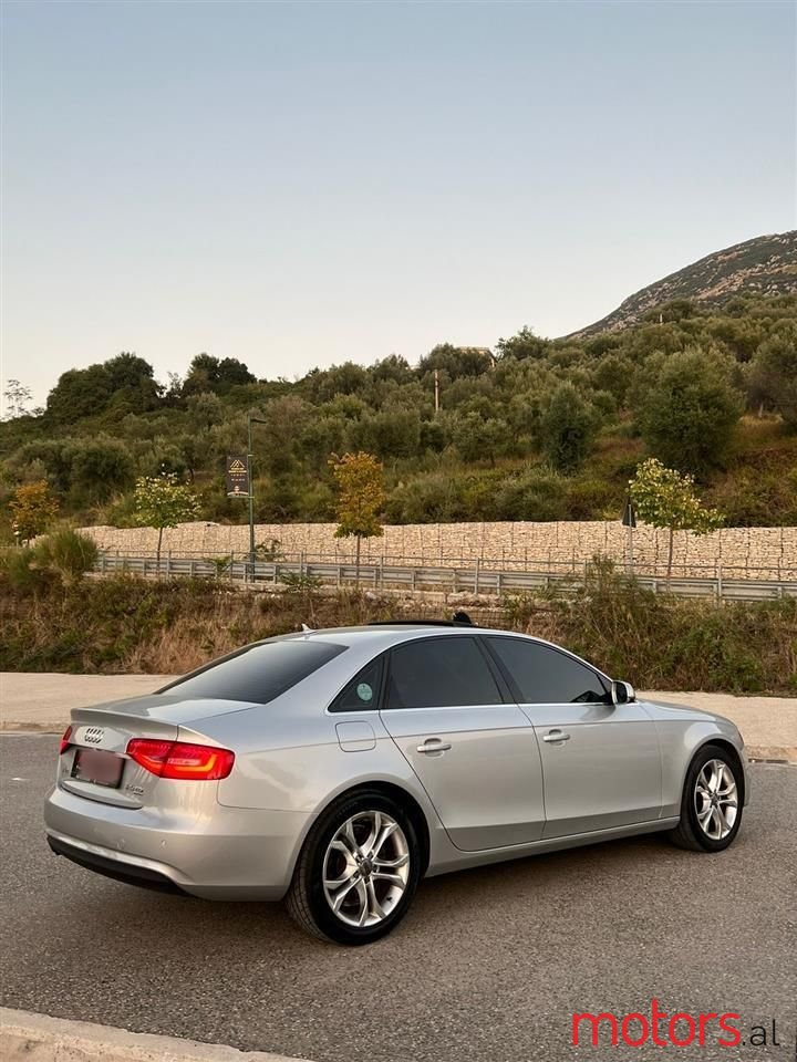 2012' Audi A4 photo #5