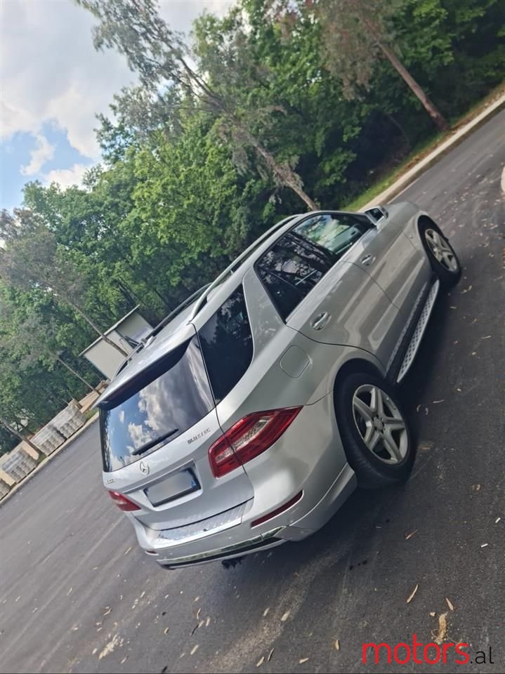 2013' Mercedes-Benz ML 350 photo #2