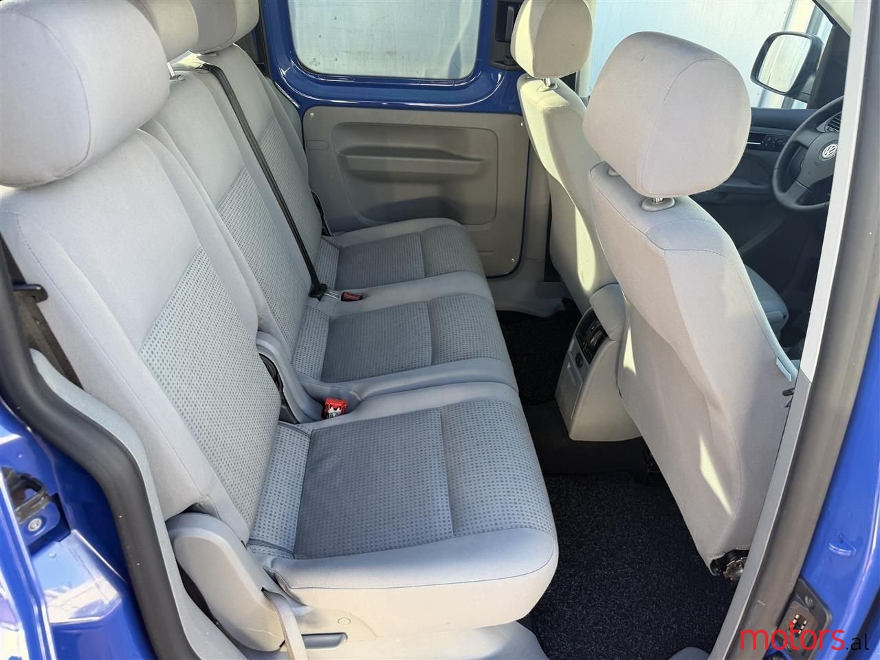 2008' Volkswagen Caddy photo #5