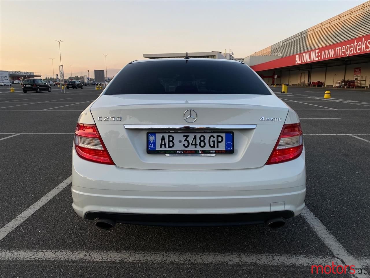 2010' Mercedes-Benz C 250 photo #4