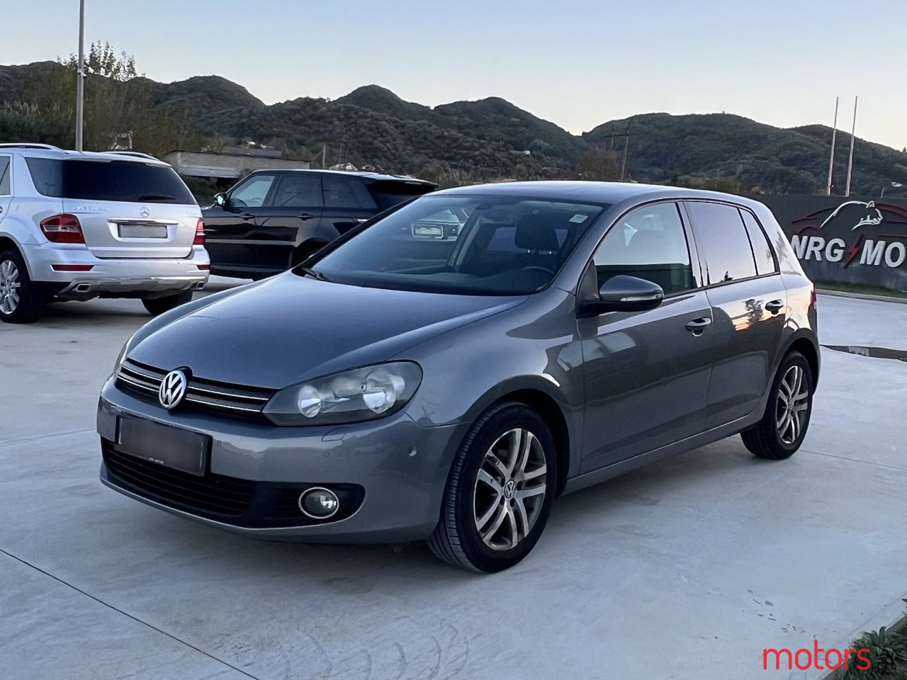 2012' Volkswagen Golf photo #1