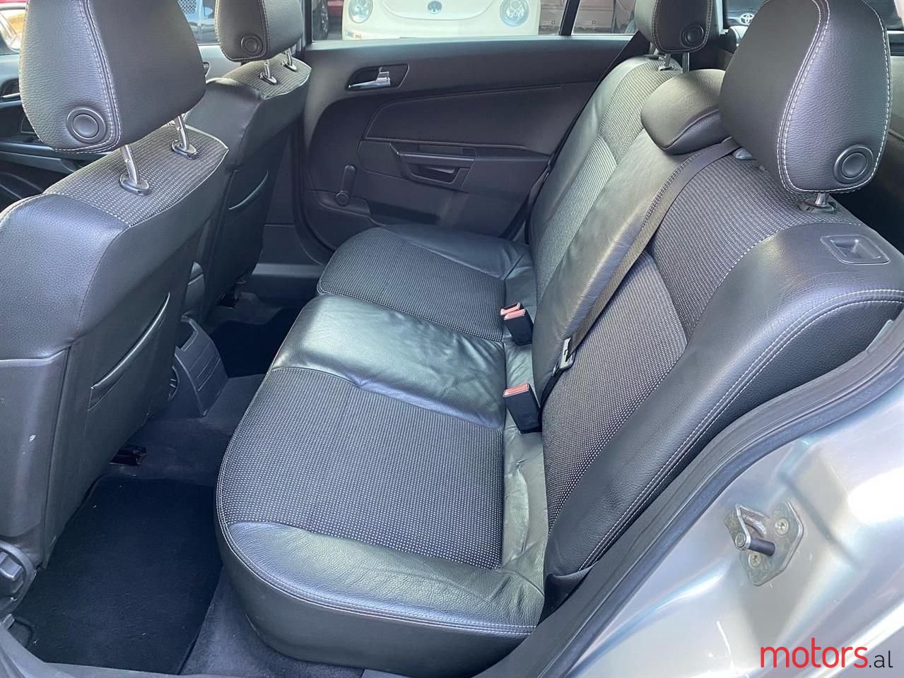 2006' Opel Astra photo #3