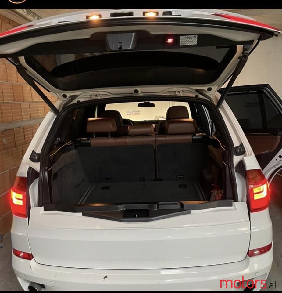 2011' BMW X5 photo #4