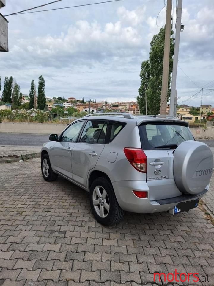 2007' Toyota RAV4 photo #4