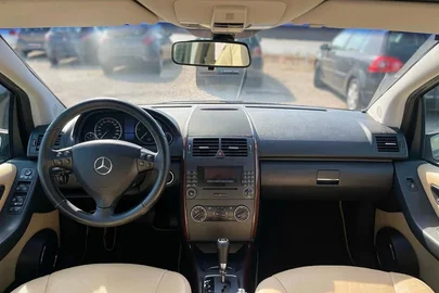 2006' Mercedes-Benz A 150