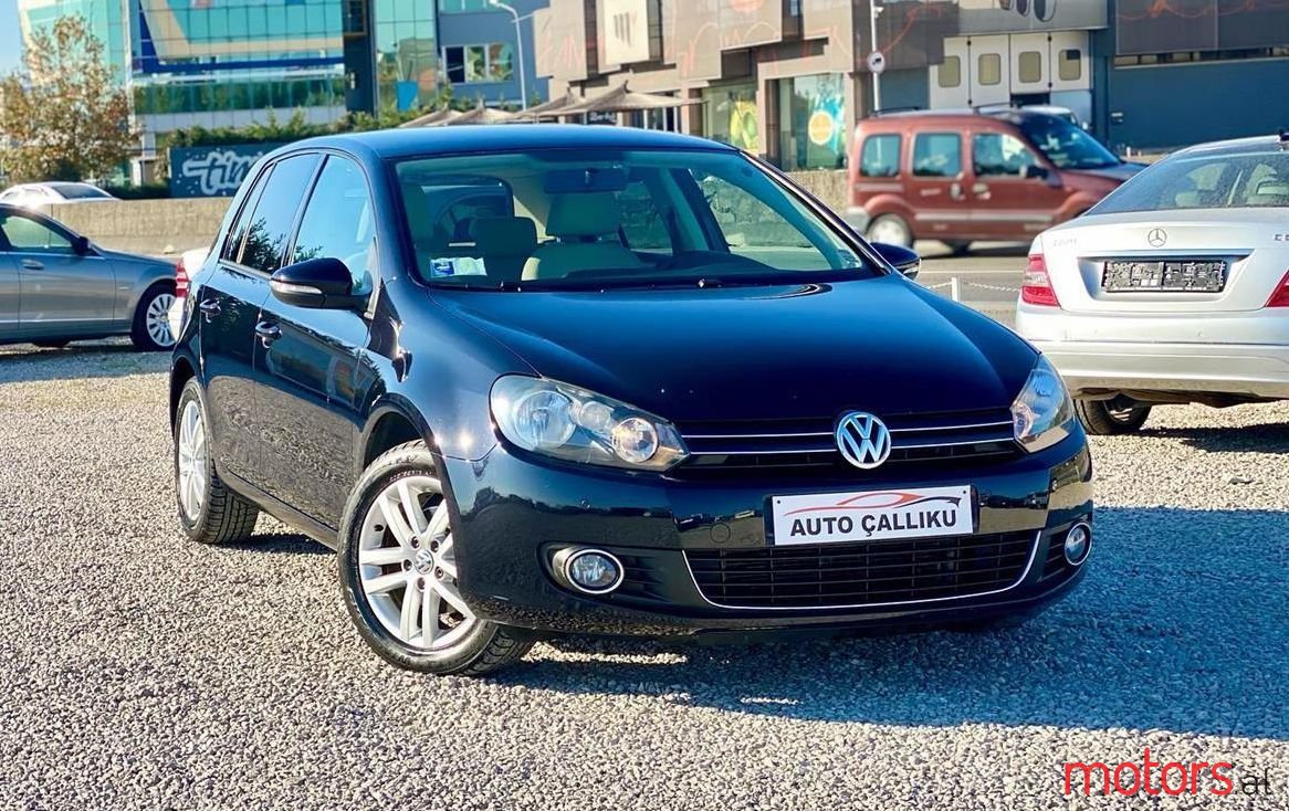 2012' Volkswagen Golf photo #1