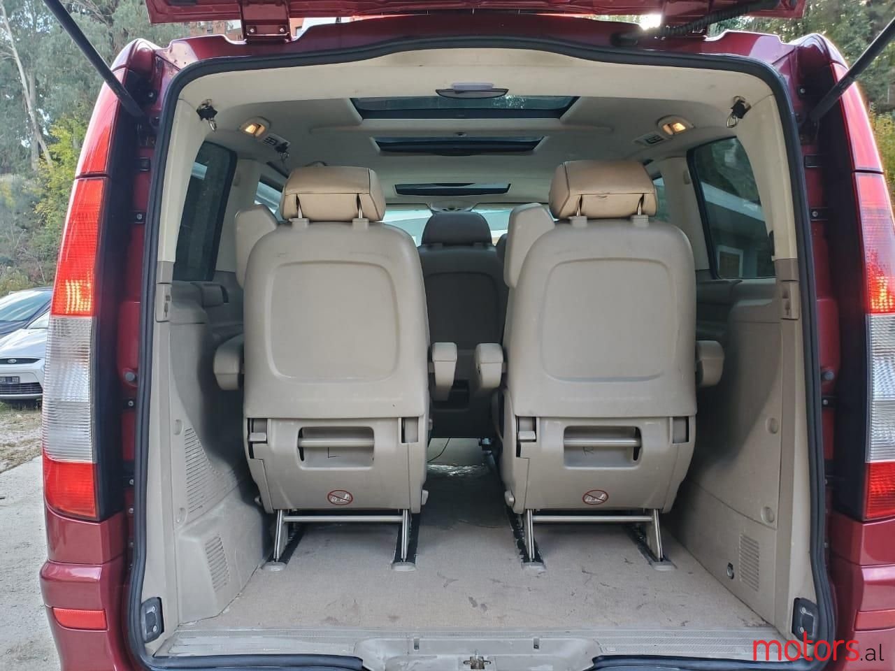 2006' Mercedes-Benz Viano photo #6