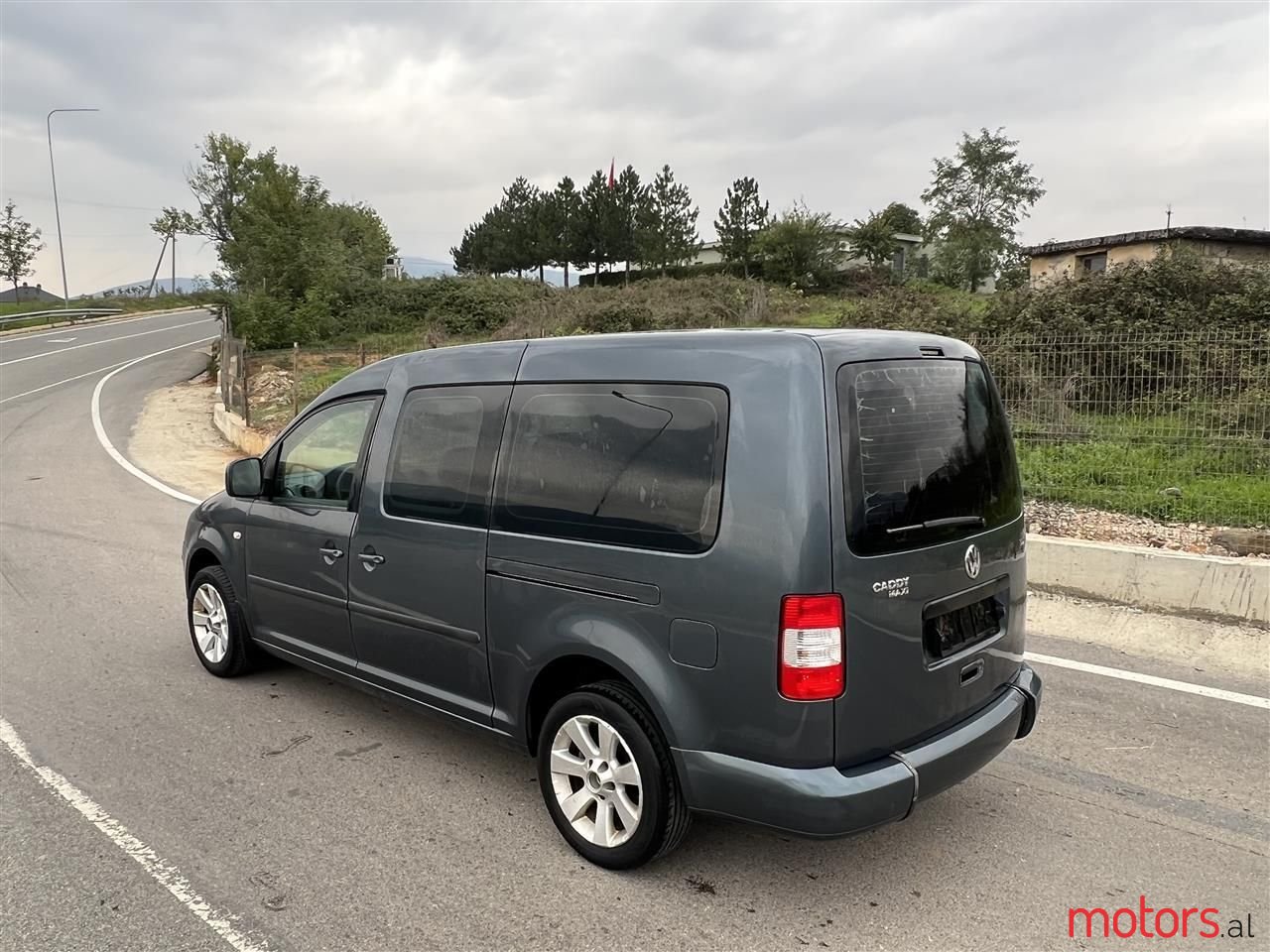 2010' Volkswagen Caddy photo #6