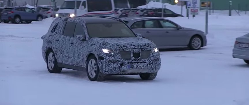2020 Mercedes GLS Caught Enduring Cold Weather Testing