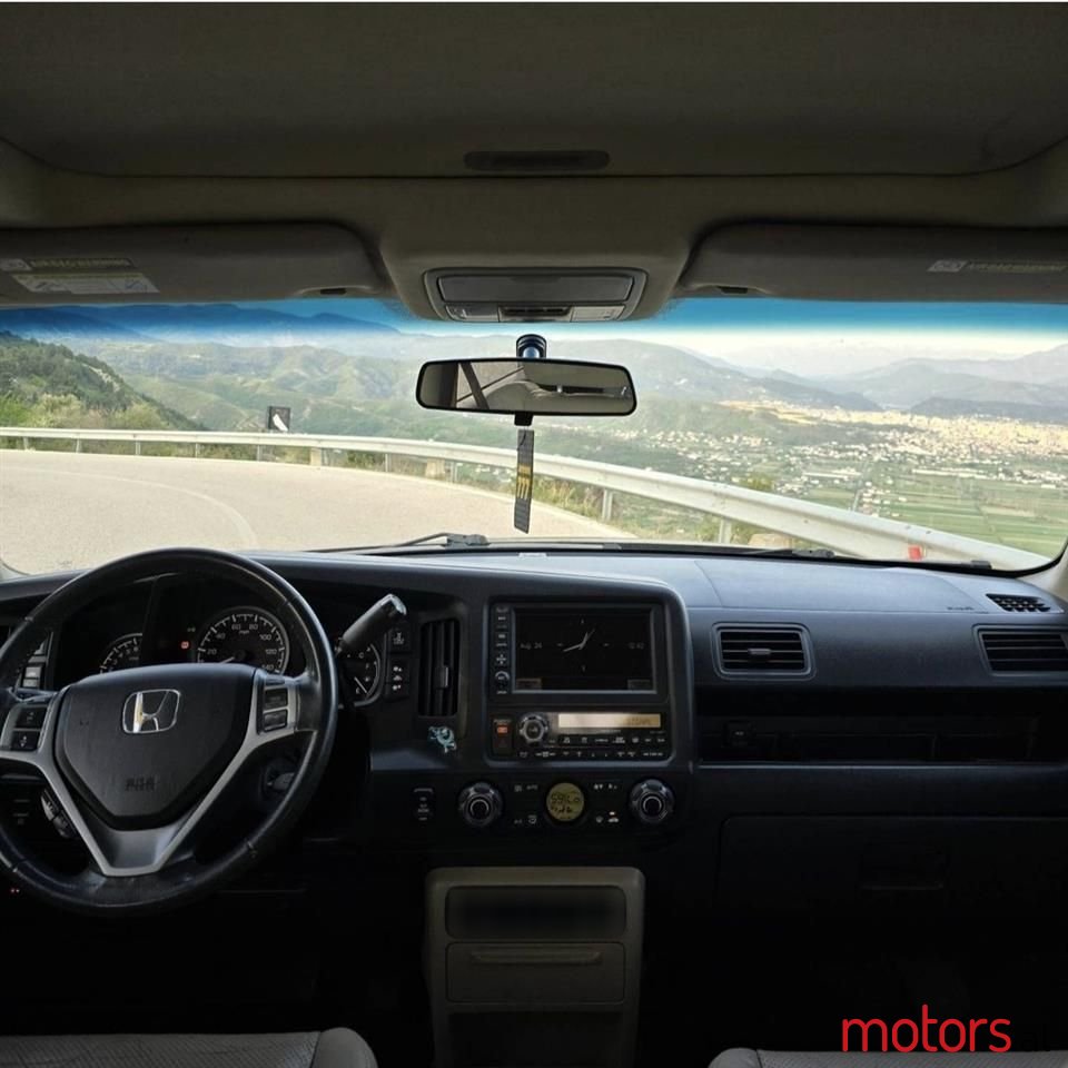 2010' Honda Ridgeline photo #6