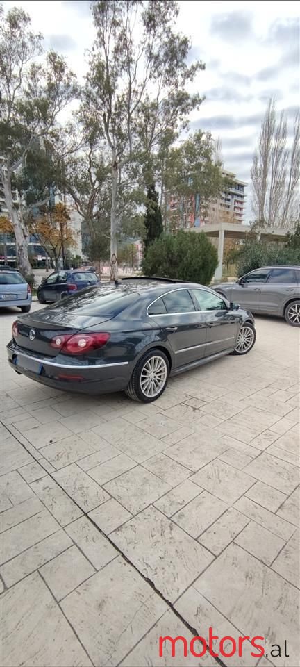 2012' Volkswagen Passat photo #3