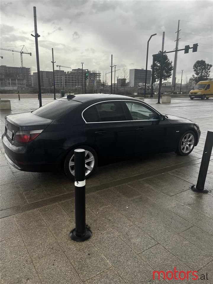 2007' BMW 525 photo #6