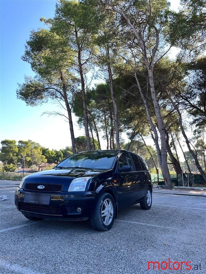 2004' Ford Fusion photo #4