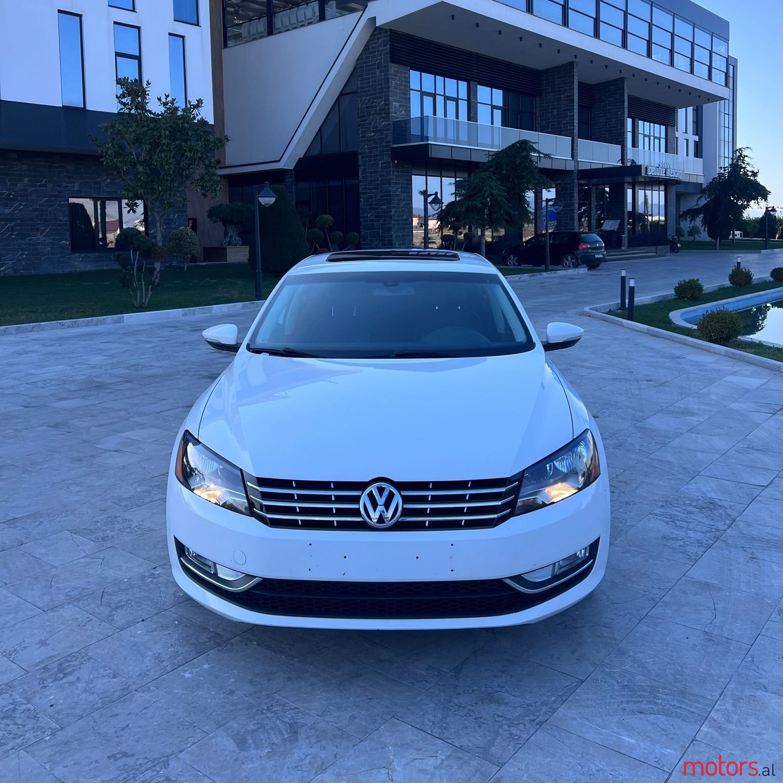2014' Volkswagen Passat photo #3
