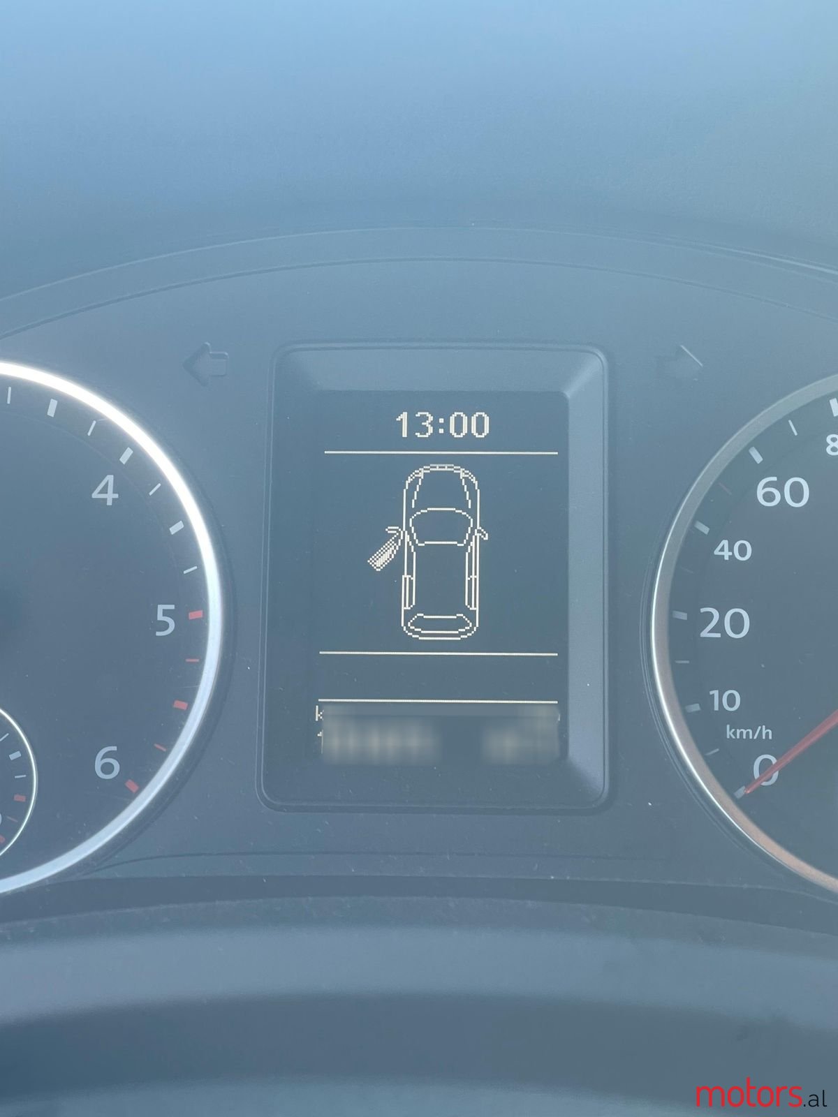 2009' Volkswagen Tiguan photo #5