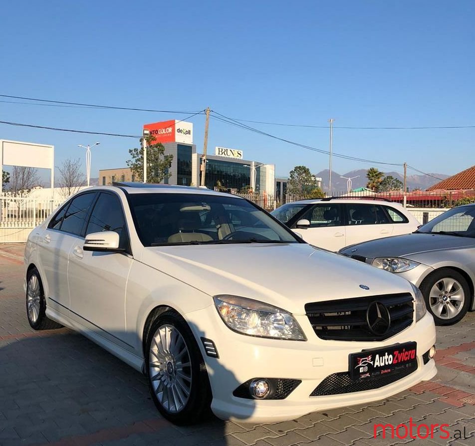2010' Mercedes-Benz C 250 photo #1