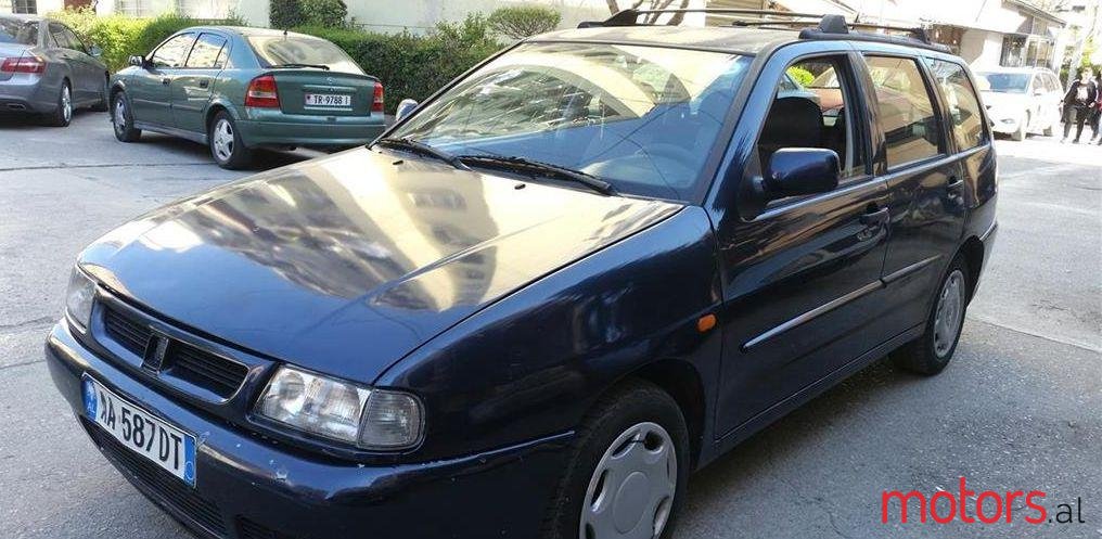 1999' Volkswagen Polo photo #1