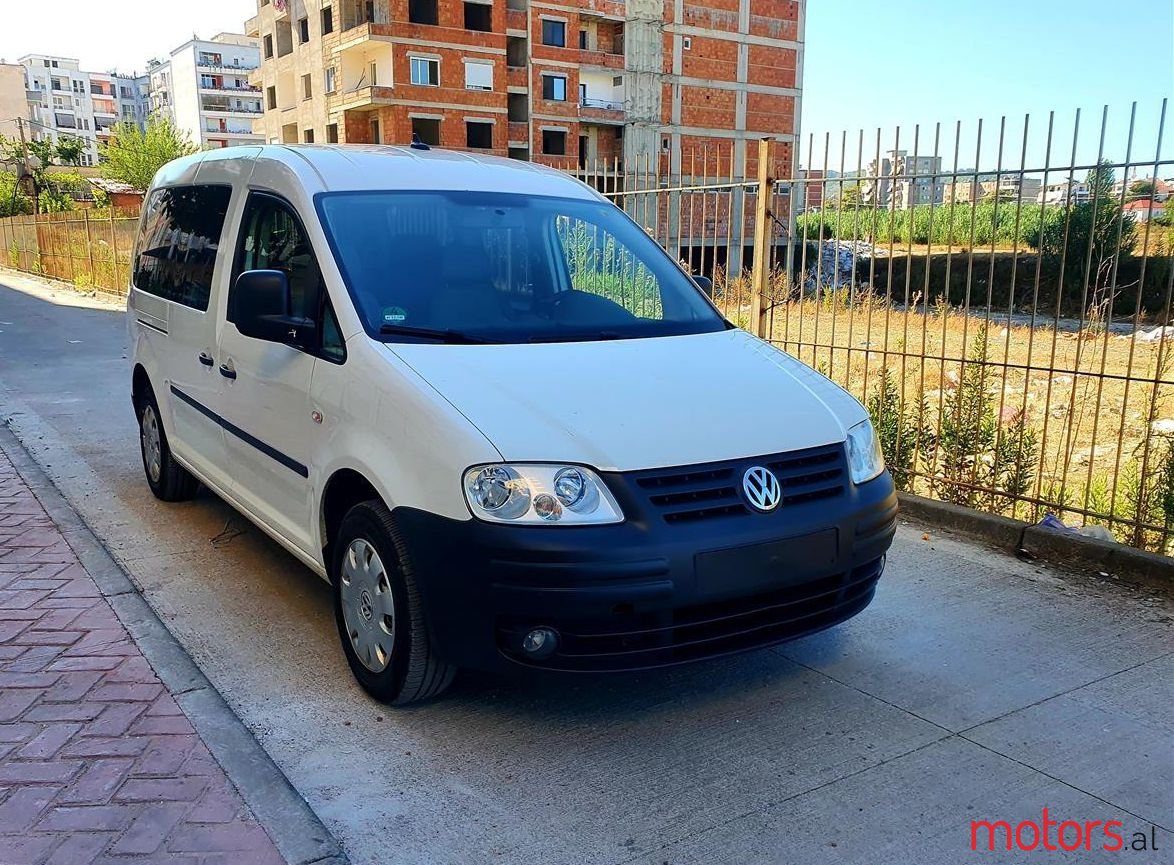 2009' Volkswagen Caddy photo #1