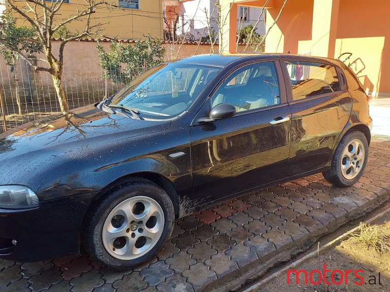 2007' Alfa Romeo 147 photo #7