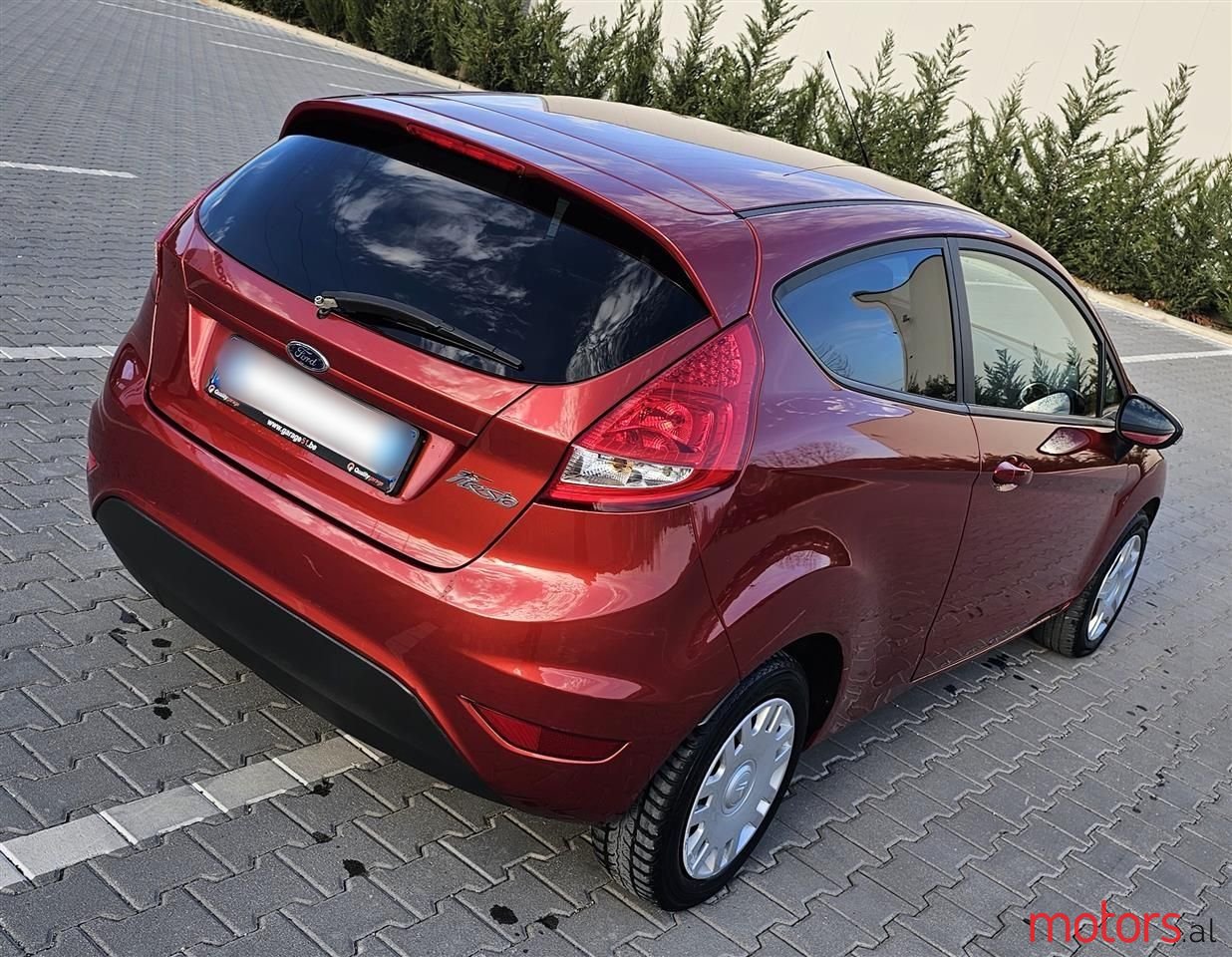 2010' Ford Fiesta photo #2