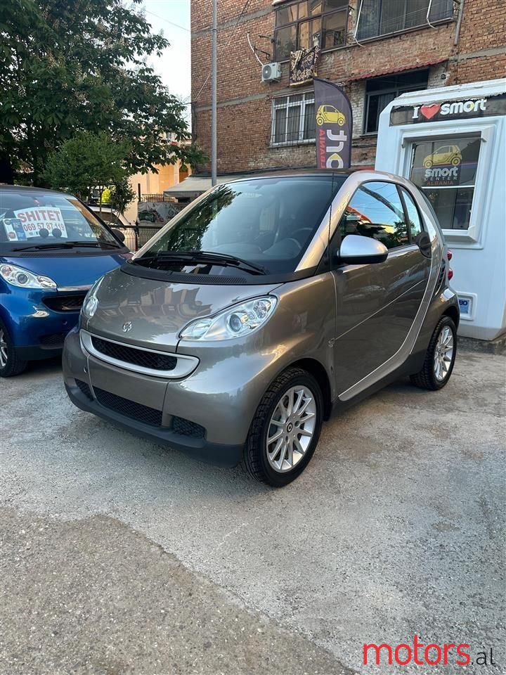 2009' Smart Fortwo photo #2