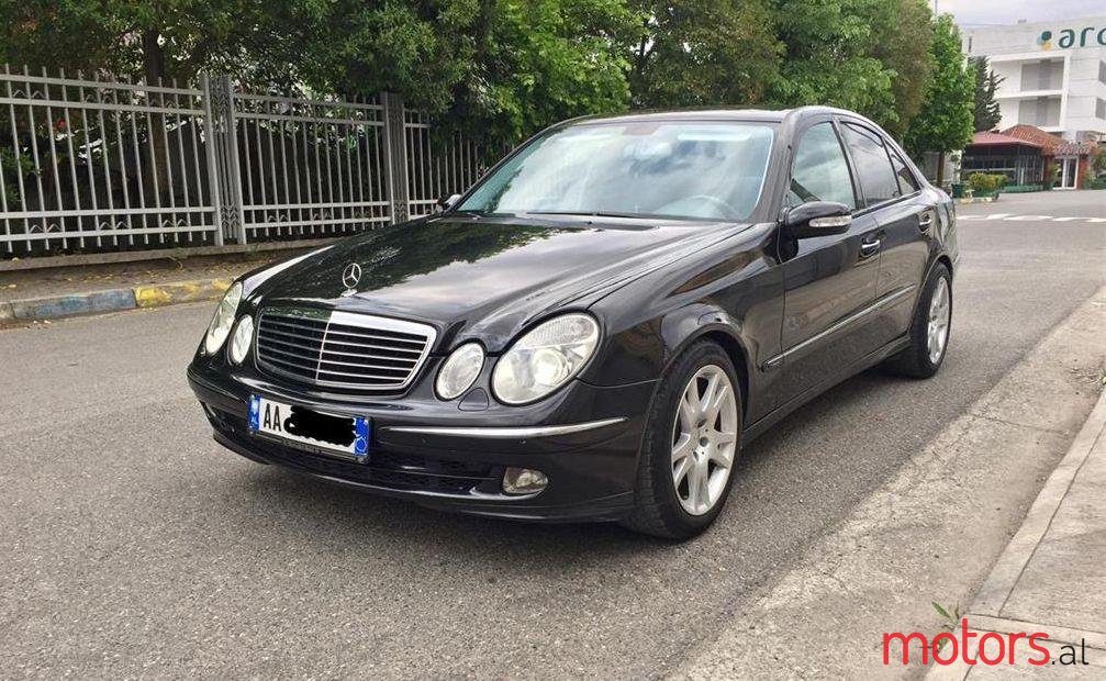 2004' Mercedes-Benz E 280 photo #1