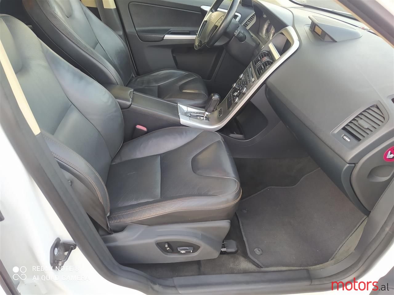 2010' Volvo Xc 60 photo #5