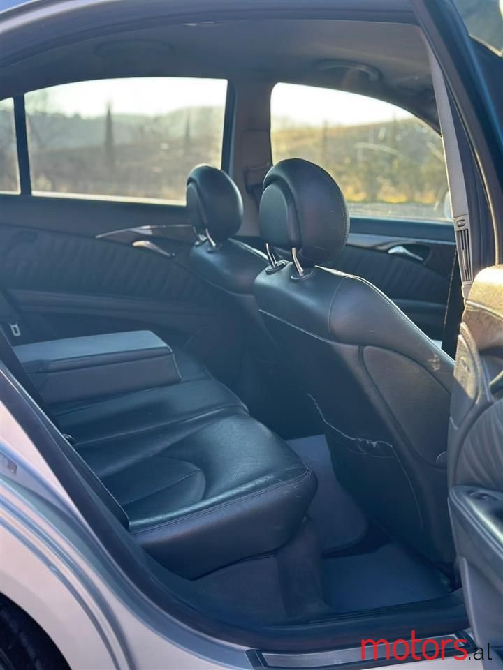 2004' Mercedes-Benz 270 photo #6